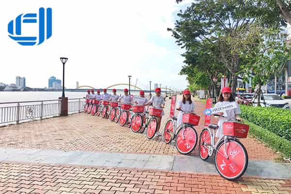Road show là gì? Vì sao lại chọn xe đạp là phương tiện tổ chức road show tai da nang