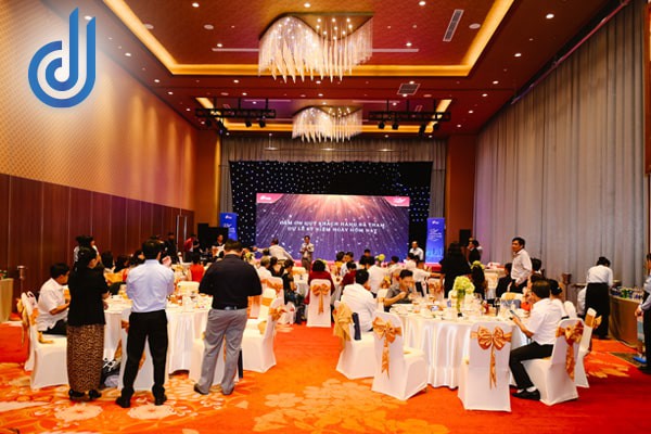 Địa Điểm Lý Tưởng Tổ Chức Gala Dinner Tại Đà Nẵng