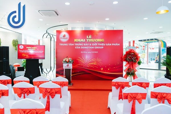 don vi thiet ke thi cong backdrop dep an tuong tai da nang d2 events