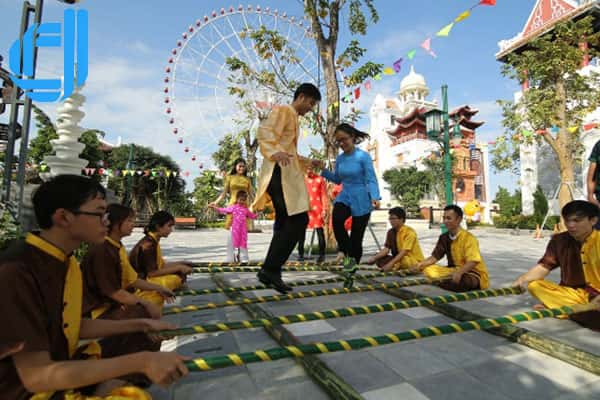 kịch bản tổ chức tiệc cuối năm tết xưa tại đà nẵng