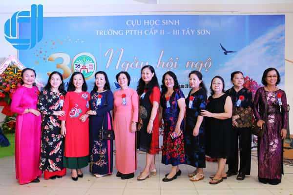 Đơn Vị Tổ Chức Gala Diner Họp Mặt Lớp Chuyên Nghiệp Tại Hội An