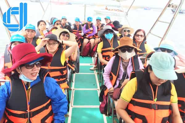 tour team building đà nẵng tại đảo cù lao chàm